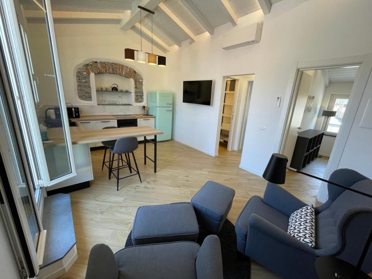 Sun Luxury Apartment In Centro Storico Chiavari Luaran gambar